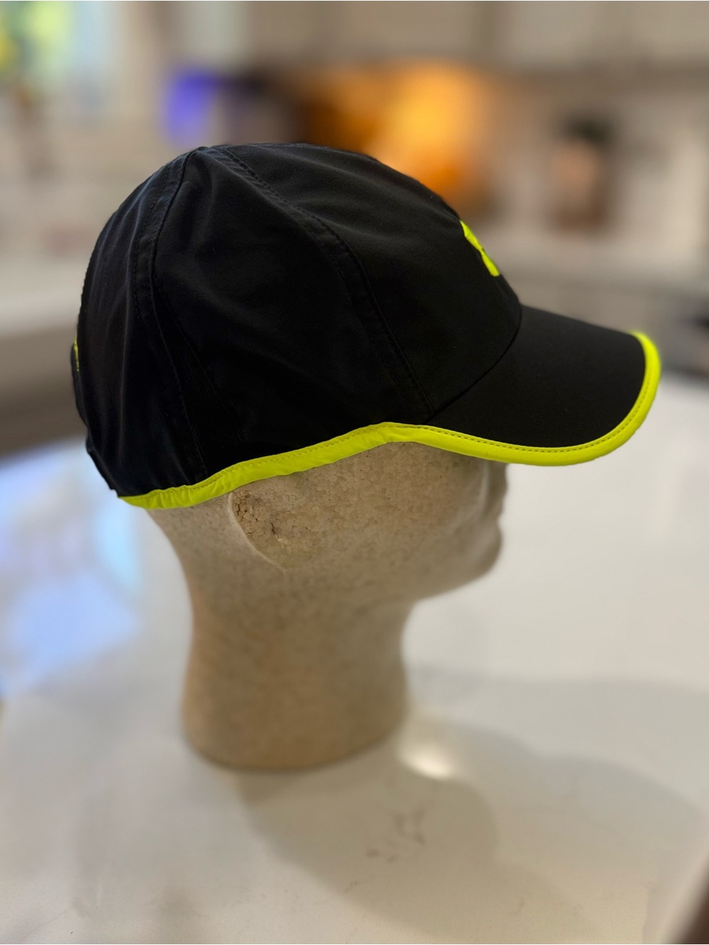 Men’s Under Armour Black Cap with Neon Yellow Accents - Picture 2 of 6